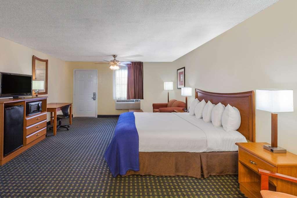 Travelodge By Wyndham Natchitoches Oda fotoğraf